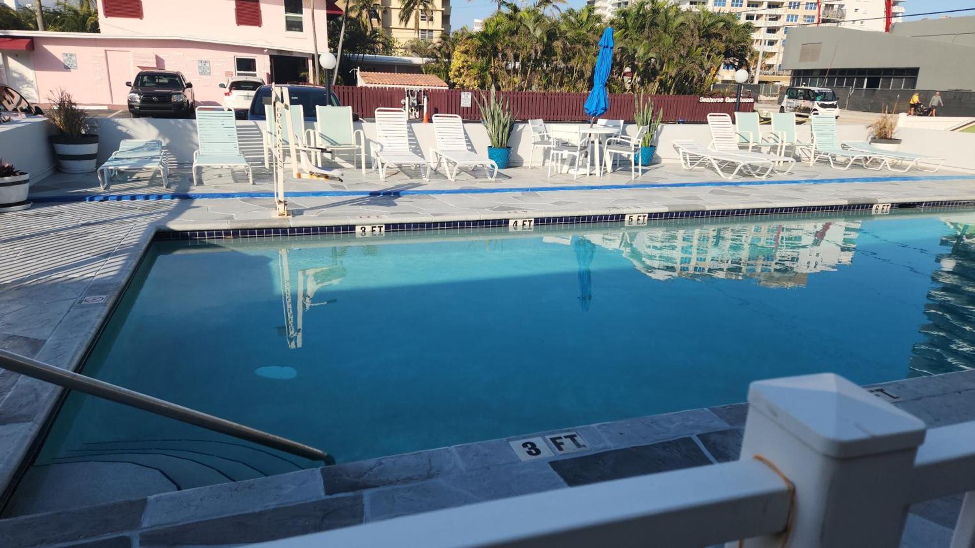 Motel The Palms On Ocean Pompano Beach